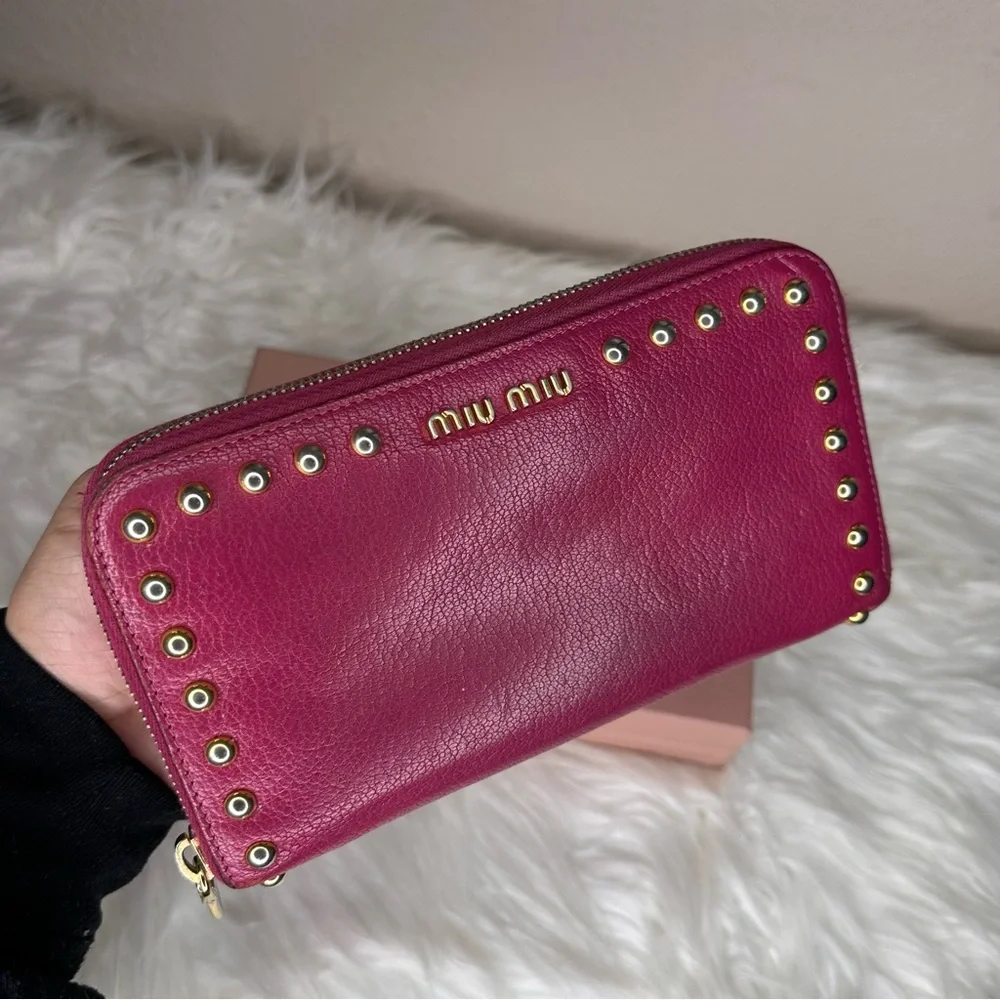 Miu Miu Pink Leather Studded Wallet - Picture 3 of 11